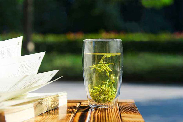 饮茶可以促进心跳加快 感冒发烧不能喝茶 山西药茶