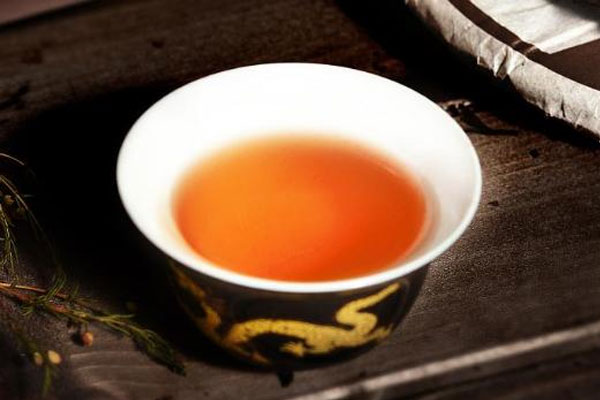 感冒的症状,感冒时喝的药茶,感冒多喝水,山西药茶